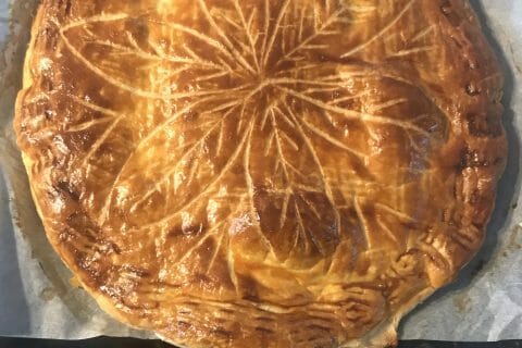 Cliquez pour zoomer ! Galette des rois à la frangipane Thermomix par dydou63