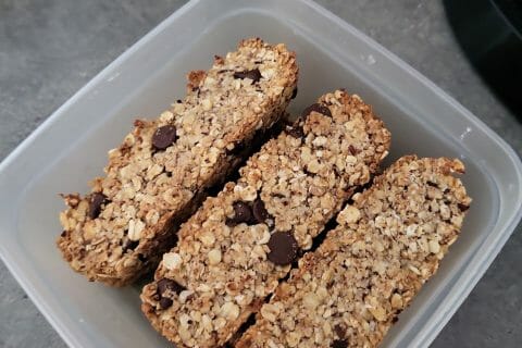 Cliquez pour zoomer ! Barres de céréales à l’avoine, noisettes, banane et chocolat Thermomix par tomalyn