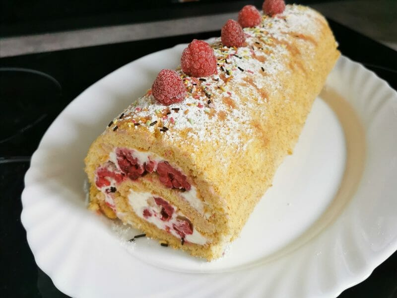 Cliquez pour zoomer ! Fraisier roulé Thermomix par nonmais