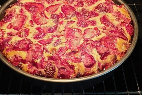 Cliquez pour zoomer ! Clafoutis aux fraises Thermomix par Chanch 26