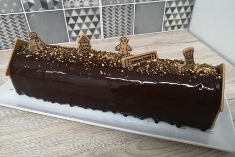 Cliquez pour zoomer ! Bûche mousse au chocolat Thermomix par Lolie63