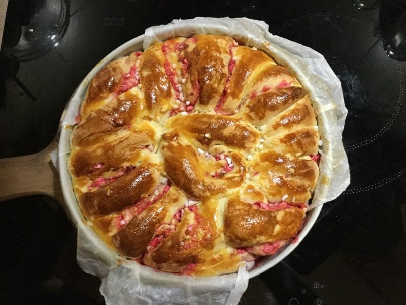 Cliquez pour zoomer ! Brioche aux pralines roses Thermomix par NaNou45
