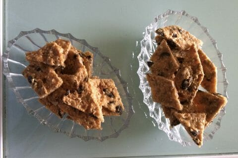 Cliquez pour zoomer ! Crackers salés à l’emmental et aux graines au Thermomix