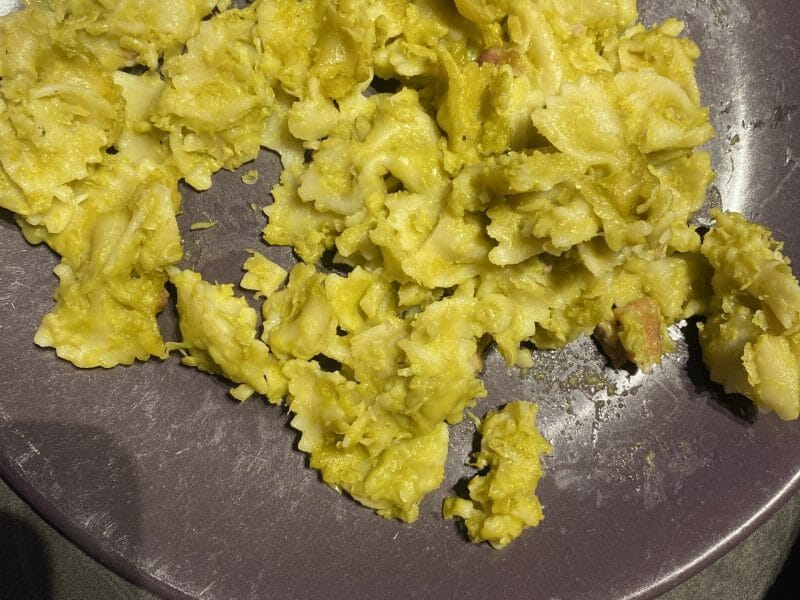 Cliquez pour zoomer ! Pâtes aux petits pois et lardons Thermomix par roxxx1008