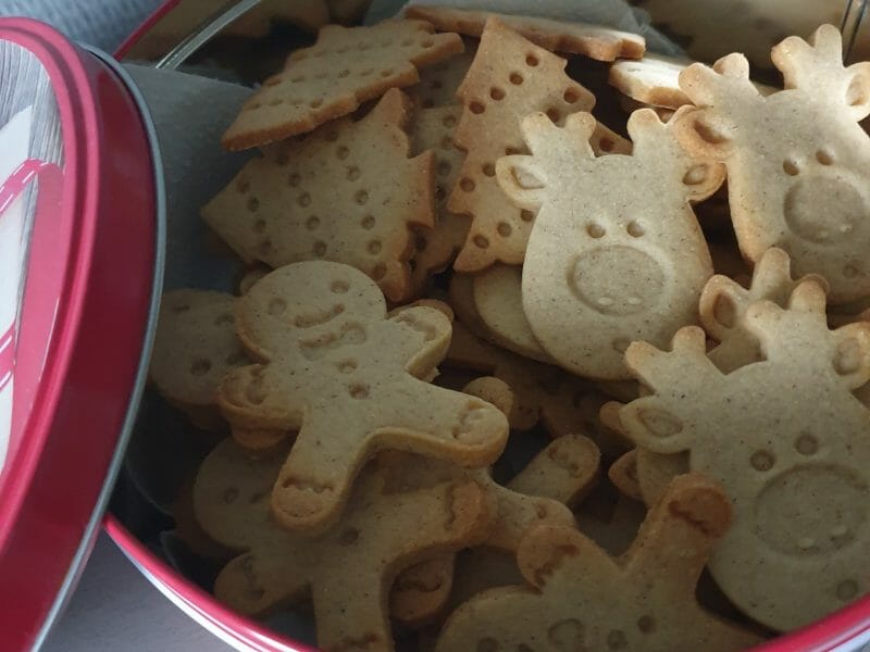 Cliquez pour zoomer ! Sablés de Noël Thermomix par djemila