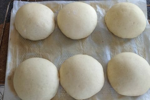 Cliquez pour zoomer ! Pains hamburger Thermomix par grenouille7814