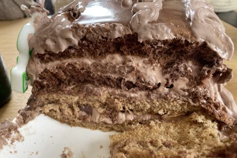 Cliquez pour zoomer ! Layer cake Kinder Bueno Thermomix par sarah_418