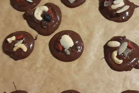 Cliquez pour zoomer ! Mendiants au chocolat Thermomix par aline.w