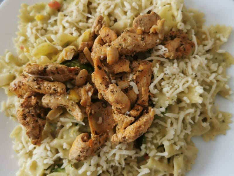 Cliquez pour zoomer ! Farfalle à la crème de courgettes Thermomix par naya_2