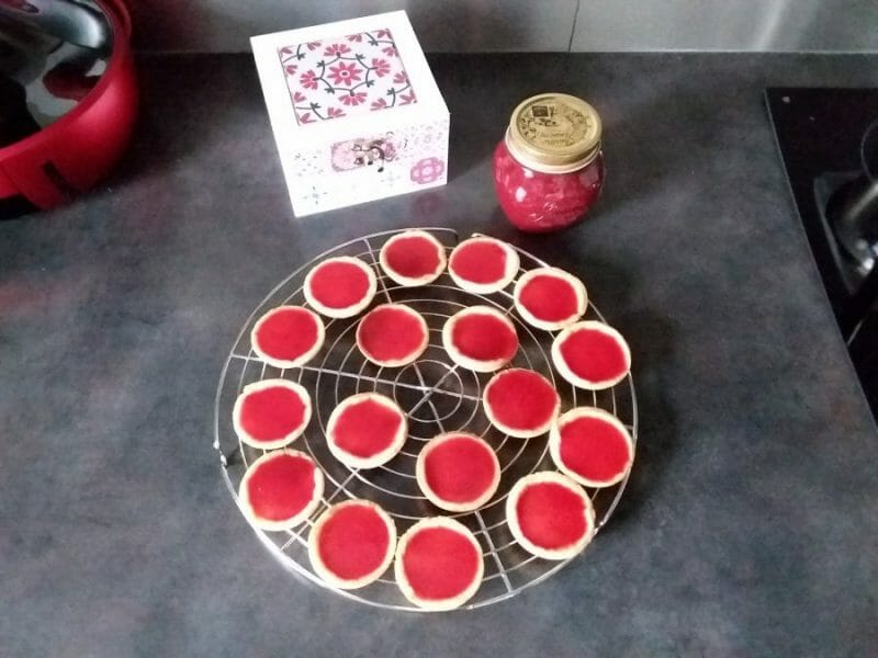 Cliquez pour zoomer ! Mini tartelettes aux fraises Thermomix par isa44