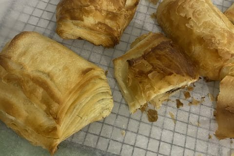 Cliquez pour zoomer ! B5158789-E80D-4FDD-B14F-FC8E6C42BD40