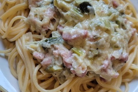 Cliquez pour zoomer ! Tagliatelles à la crème de poireaux Thermomix par AudreyM27