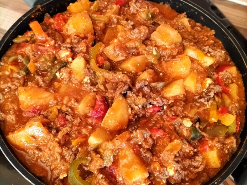 Cliquez pour zoomer ! Boeuf aux poivrons et pommes de terre Thermomix par ladrine73