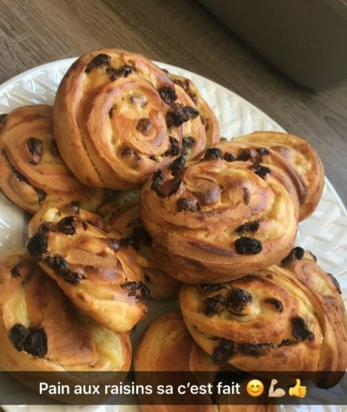 Cliquez pour zoomer ! Pains aux raisins Thermomix par sonia91