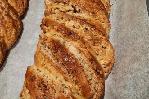 Cliquez pour zoomer ! Brioche tressée aux noisettes Thermomix par fifiani