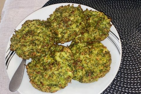 Cliquez pour zoomer ! Galettes de brocolis Thermomix par nadine_89