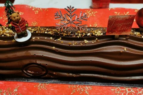 Cliquez pour zoomer ! Bûche Ferrero Rocher Thermomix par angelique_320