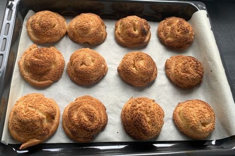 Cliquez pour zoomer ! Choux craquelin fraises chantilly Thermomix par pauline_502