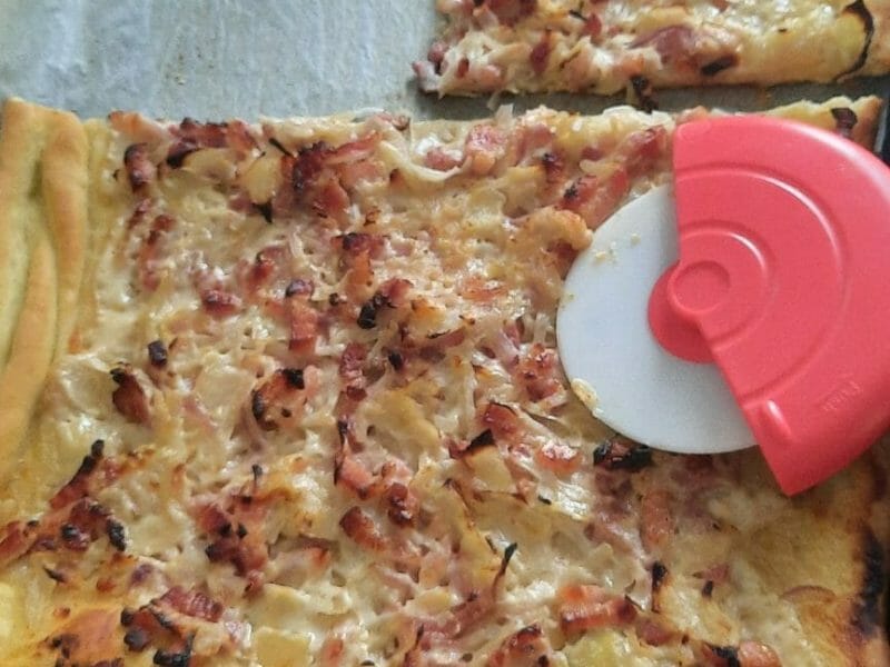 Cliquez pour zoomer ! Flammekueche traditionnelle Thermomix par amandine9145