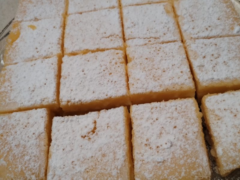 Cliquez pour zoomer ! Carrés au citron Thermomix par sab59100