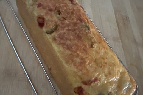 Cliquez pour zoomer ! Cake salé jambon fromage et olives Thermomix par jean-francois_15