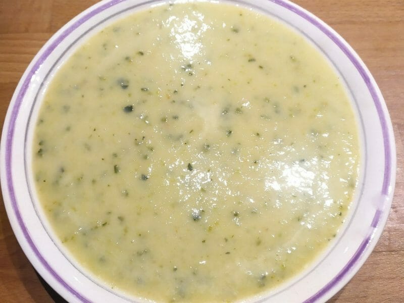 Cliquez pour zoomer ! Velouté de courgettes Thermomix par sonia_1812