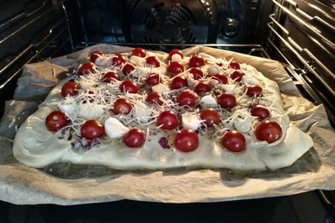 Cliquez pour zoomer ! Focaccia aux oignons Thermomix par camillerbd