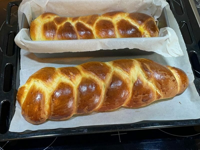 Cliquez pour zoomer ! Brioche tressée à la mie filante Thermomix par schlegs