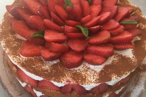 Cliquez pour zoomer ! Fraisier roulé Thermomix par Carolynn