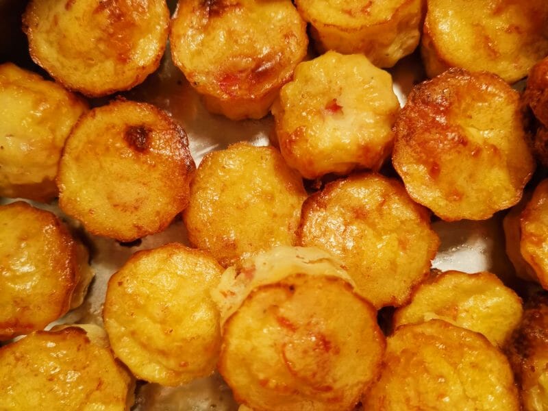 Cliquez pour zoomer ! Mini cannelés chorizo comté Thermomix par lisa_110