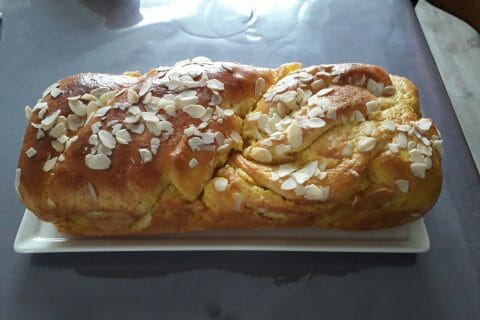 Cliquez pour zoomer ! Brioche à la crème d’amande au Thermomix