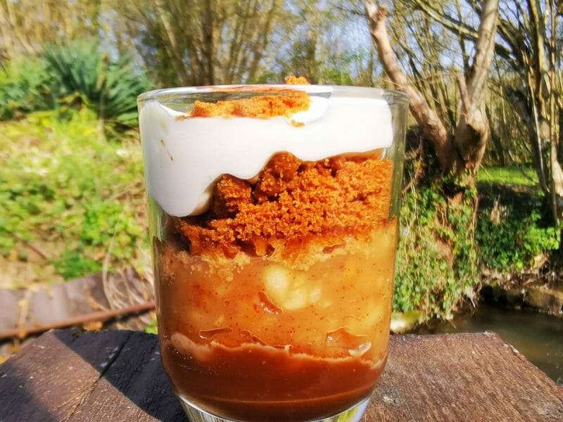 Cliquez pour zoomer ! Verrines pommes caramel et spéculoos Thermomix par djennytiti