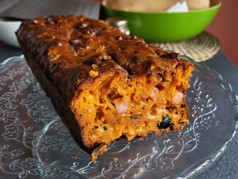 Cliquez pour zoomer ! Cake saveur pizza Thermomix par lolo0795