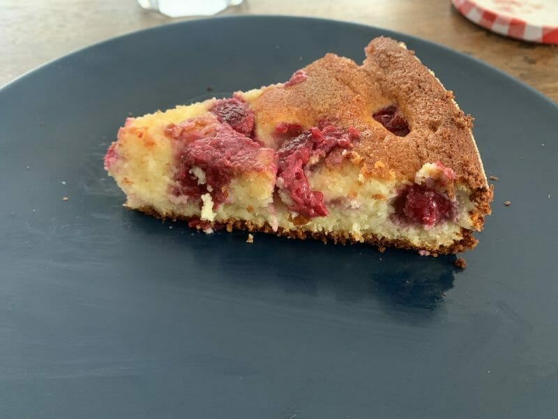 Cliquez pour zoomer ! Gâteau à la ricotta, amandes et framboises Thermomix par juju1986
