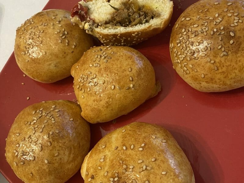 Cliquez pour zoomer ! Petits pains farcis au boeuf Thermomix par youga