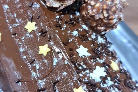 Cliquez pour zoomer ! Bûche Ferrero Rocher Thermomix par charlene_261