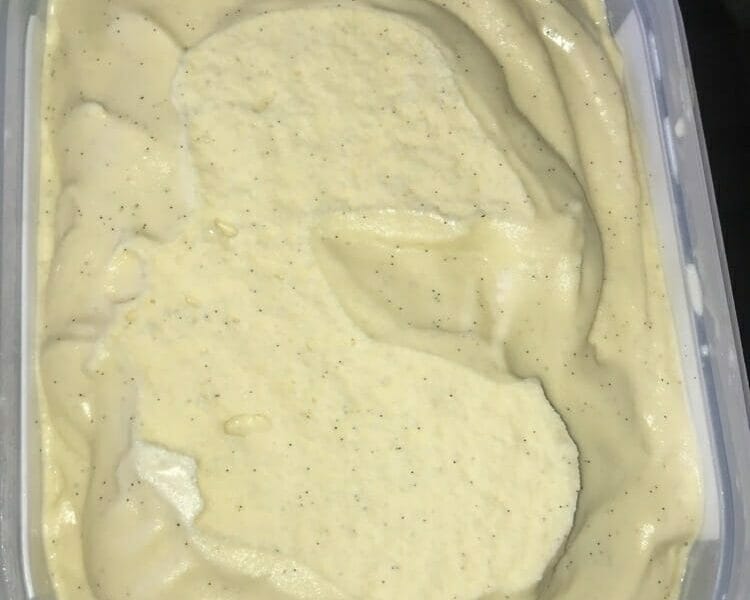 Cliquez pour zoomer ! Glace à la vanille Thermomix par emnanour