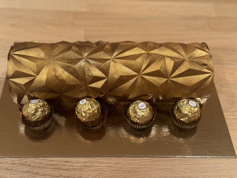 Cliquez pour zoomer ! Bûche Ferrero Rocher Thermomix par magmag1420