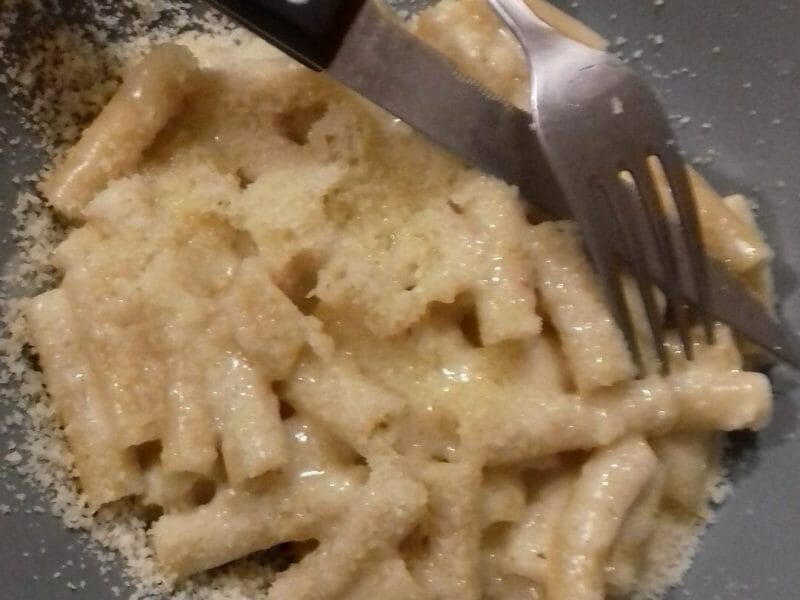 Cliquez pour zoomer ! Macaroni sauce Alfredo Thermomix par teambros50