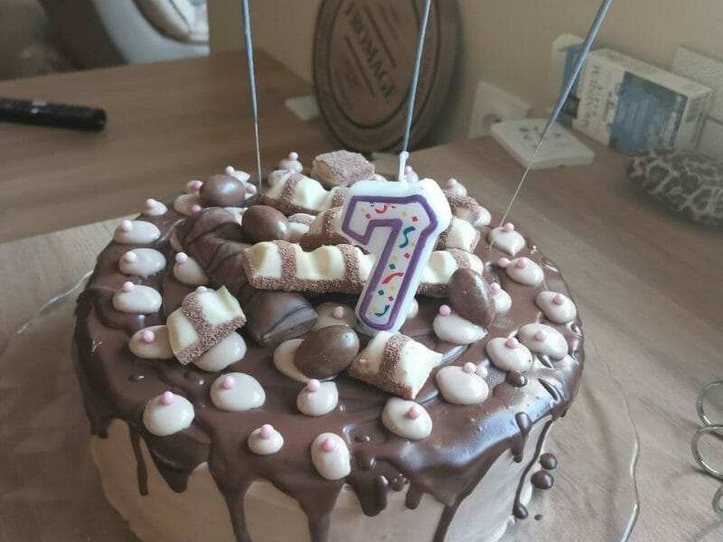 Cliquez pour zoomer ! Layer cake Kinder Bueno Thermomix par sakalm