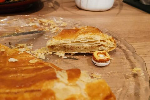 Cliquez pour zoomer ! Galette des rois à la frangipane Thermomix par sakalm