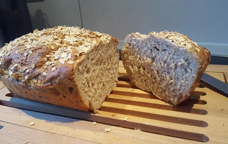 Cliquez pour zoomer ! Pain aux flocons d’avoine et au miel Thermomix par clem5968