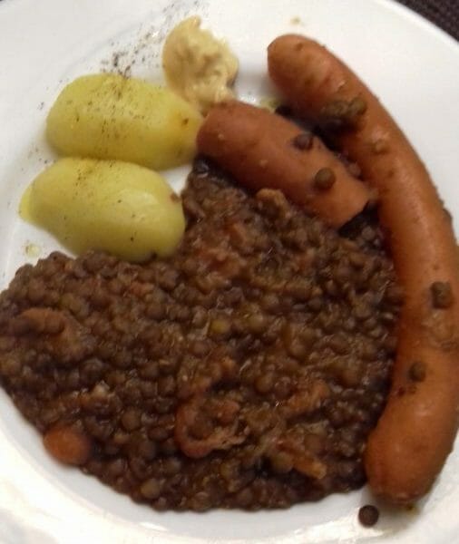 Cliquez pour zoomer ! Lentilles et ses saucisses Thermomix par Karima777