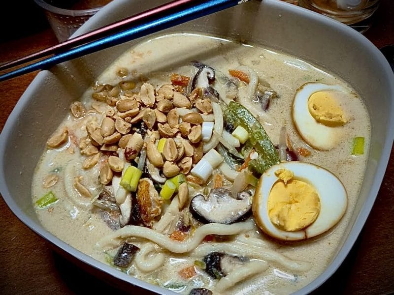 Cliquez pour zoomer ! Ramen thaï au poulet Thermomix par Magalibtbl