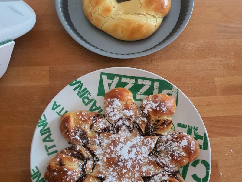Cliquez pour zoomer ! Brioche étoilée au Nutella Thermomix par mariepel24