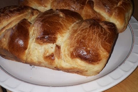 Cliquez pour zoomer ! Brioche tressée à la mie filante Thermomix par laura_614