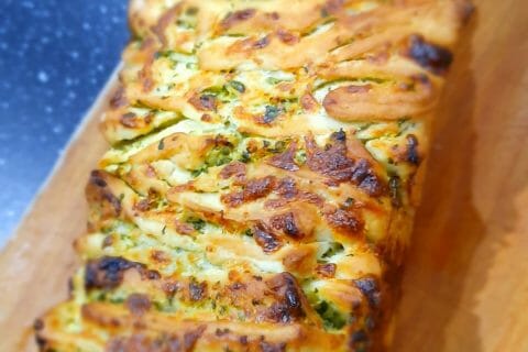 Cliquez pour zoomer ! Pain à l’ail, persil et mozzarella Thermomix par simone64