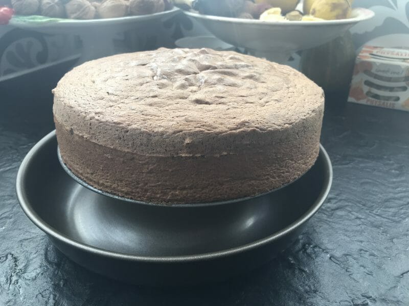 Cliquez pour zoomer ! Génoise au chocolat Thermomix par l8our8