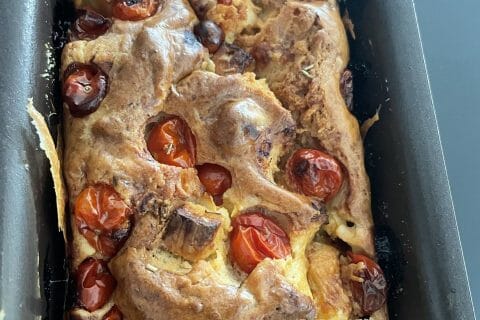 Cliquez pour zoomer ! Cake tomates mozzarella et lardons Thermomix par clnep