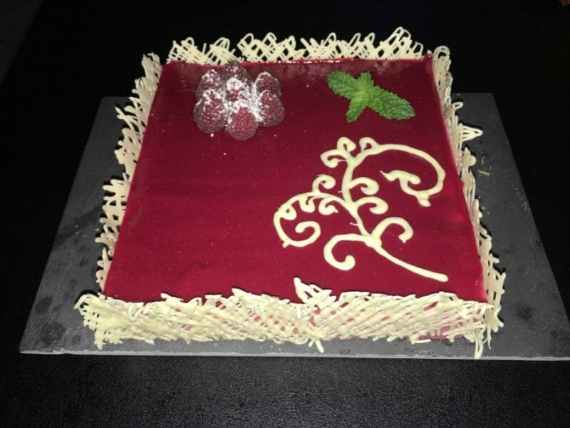 Cliquez pour zoomer ! Bavarois aux framboises Thermomix par Aureliedu71